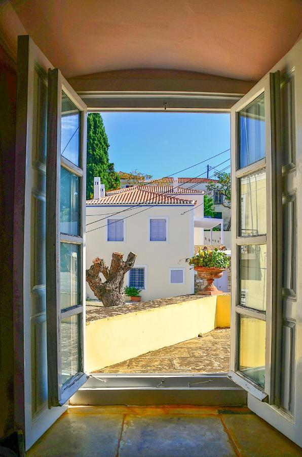 Villa Spetses Exteriér fotografie
